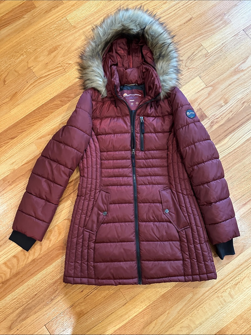 HXF Women's Quilted Maroon Puffer Coat with Faux Fur Hood
